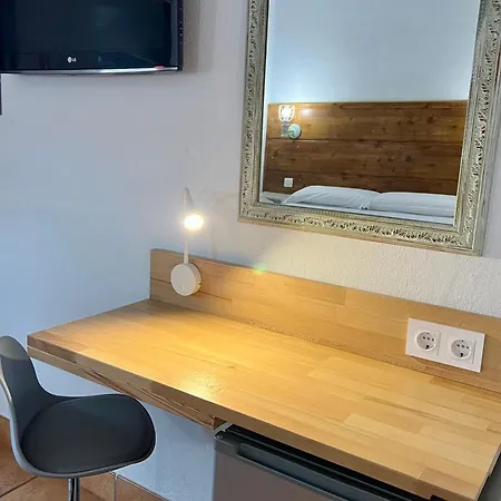 Real Guest house *